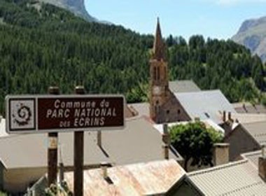 Tim thay 6 nha leo nui chet tren dinh An-po hinh anh