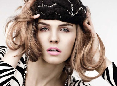 Chan dai 9x me nhac rock hinh anh