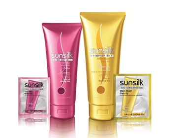 Nhung dung cu bao ve nhan sac khi di bien hinh anh