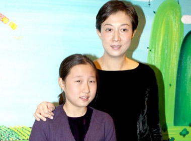 Con roi Thanh Long tro ve Hong Kong hinh anh