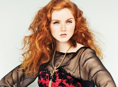 Sieu mau theo hoc Dai hoc Cambridge hinh anh