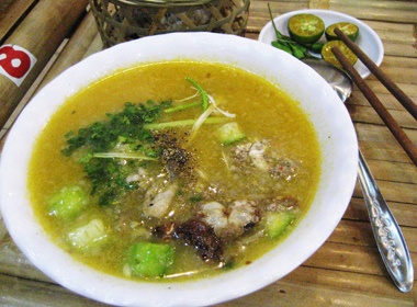 Den ‘Anh 3 Khia’ thuong thuc chao cua dong hinh anh