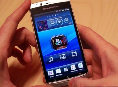 Xperia Arc nhan nhieu diem tru tu khach hang Viet hinh anh