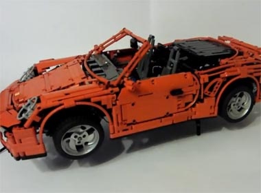 Ngam 'kiet tac' Porsche 911 Turbo lam tu do choi Lego hinh anh