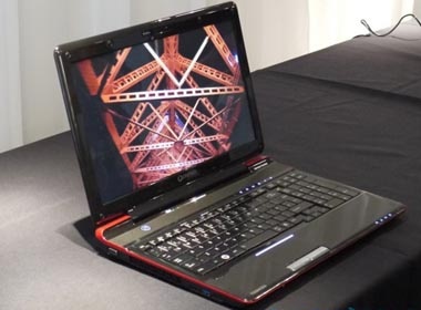 Laptop 3D danh cho game thu Toshiba Qosmio F750 hinh anh