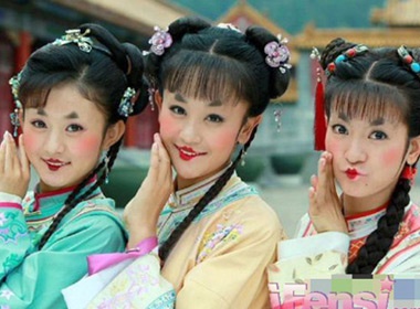 Fan bien hoa 'Tan Hoan Chau Cach Cach' qua photoshop hinh anh