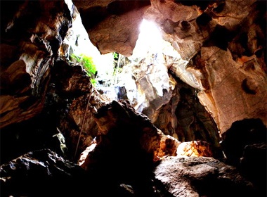 Kham pha 'Dong Phong Nha' cua mien Tay hinh anh