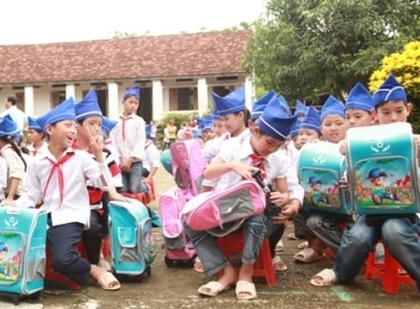 Tiep tuc chuong trinh 'Canon - Vi the he tuong lai' hinh anh