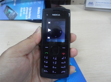 'Dap hop' dien thoai hai SIM gia 1 trieu dong cua Nokia hinh anh