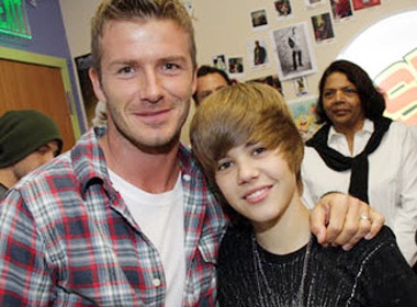 Justin Bieber hat rieng cho con nha Becks hinh anh