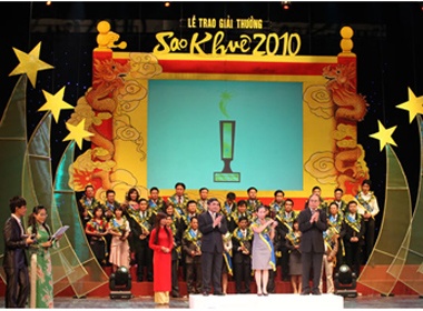 Dia chi hoc thiet ke My thuat da phuong tien ly tuong hinh anh