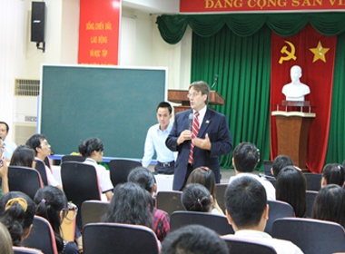 DH KHTN TP.HCM xet tuyen 200 chi tieu DH dua tren hoc ba hinh anh