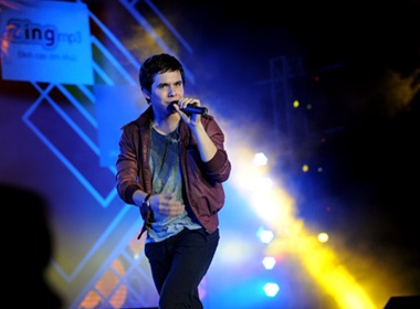 David Archuleta khien khan gia Viet 'phat cuong' hinh anh