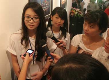 Con gai GS Ngo Bao Chau tam su ve bo hinh anh