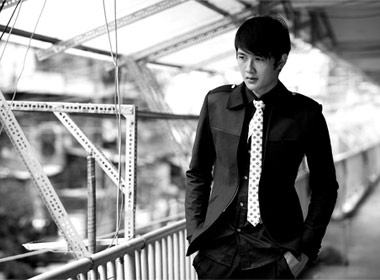 Thoi trang thu dong thanh lich cho chang hinh anh