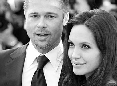 Angelina Jolie phat met voi phim anh hinh anh