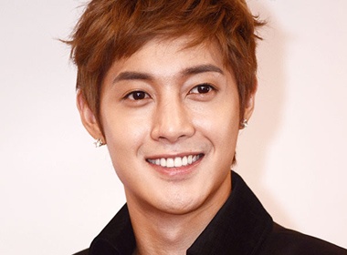 Kim Hyun Joong ly giai ve lanh nhat khi toi Viet Nam hinh anh