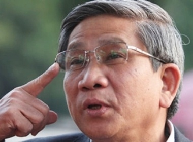 'Khong nen them 4 chu cai khac vao tieng Viet' hinh anh