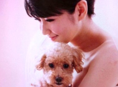 Selina 'khoe' anh cuoi rang ro hinh anh