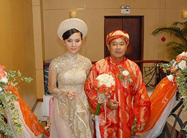 Thien Ly hanh phuc trong ngay cuoi hinh anh