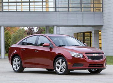 Chevrolet Cruze - xe sedan co nho an khach nhat hinh anh