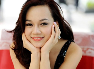 Ha Hoai Thu: 'Toi ban nang lam' hinh anh