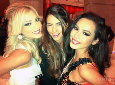 Hoang My tu tin tra loi phong van o san tap hinh anh