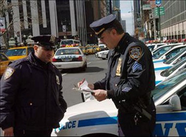 Canh sat la mot trong hai nghe nguy hiem nhat o My hinh anh