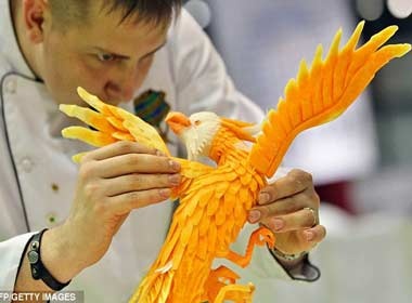 Nhung tac pham dieu khac lam tu rau qua hinh anh