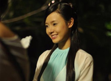 Midu cuon hut voi xiem y co trang hinh anh