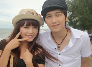 Viet Hue: ‘Mung vi duoc dien cung Huynh Anh’ hinh anh