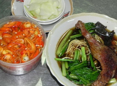 Thanh ngot mi vit tiem duong Thanh Thai hinh anh