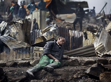 No ong dan dau lam it nhat 75 nguoi chet hinh anh