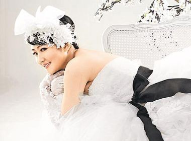 Selina xinh nhu mong trong anh cuoi moi hinh anh