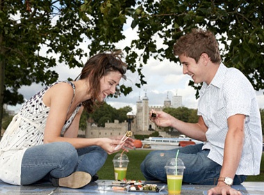 Chang co thich ban that long? hinh anh