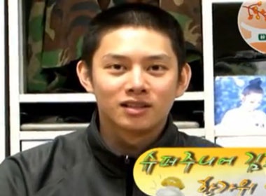 Fan phat cuong vi video cua Hee Chul (Super Junior) hinh anh