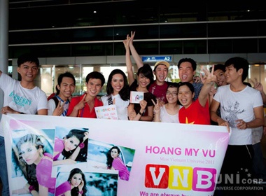 Hoang My rang ro ngay tro ve hinh anh