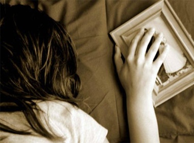 Truoc ngay cuoi toi phat hien anh an nam voi nguoi khac hinh anh