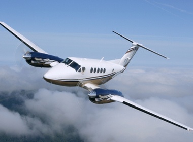 Tai nan may bay, 18 du khach nuoc ngoai tu nan o Nepal hinh anh