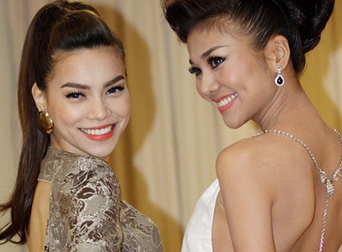 Ho Ngoc Ha 'do' lung tran voi Thanh Hang hinh anh