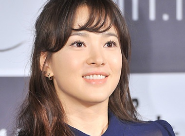 Song Hye Kyo 'tron tria' hon xua hinh anh