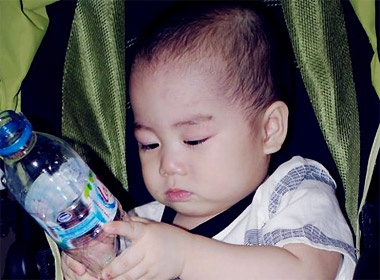 Dien vien Hai Anh mung con trai thoi noi hinh anh