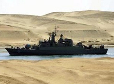 Hai quan Iran sap cu tau chien ap sat lanh hai My hinh anh