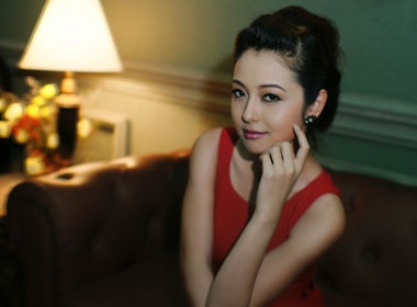 Jennifer Pham dep diu dang trong bo dam do hinh anh