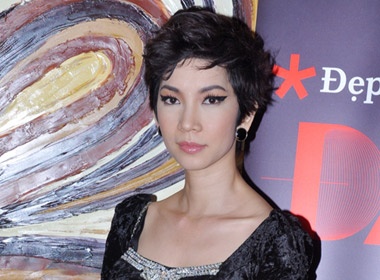 Xuan Lan 'tham lam' trong Dep Fashion Show 10 hinh anh