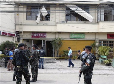 Hai vu no lien tiep o Philippines hinh anh