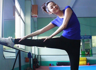 Minh Hang bi chan thuong khi tap vo hinh anh