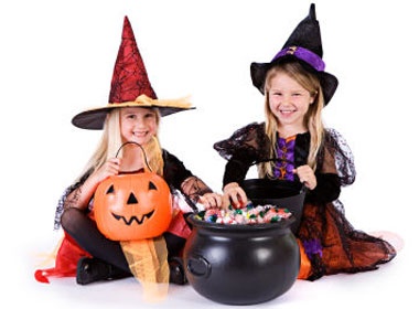 Soi dong thi truong Halloween hinh anh