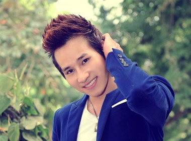 Chu Bin tu tin hon sau quyet dinh 'ra o rieng' hinh anh