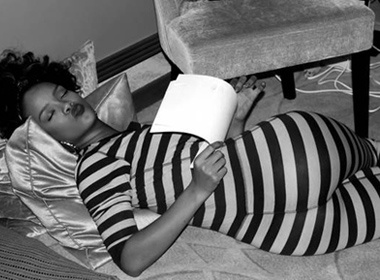 Rihanna dien thoi trang... huou cao co hinh anh